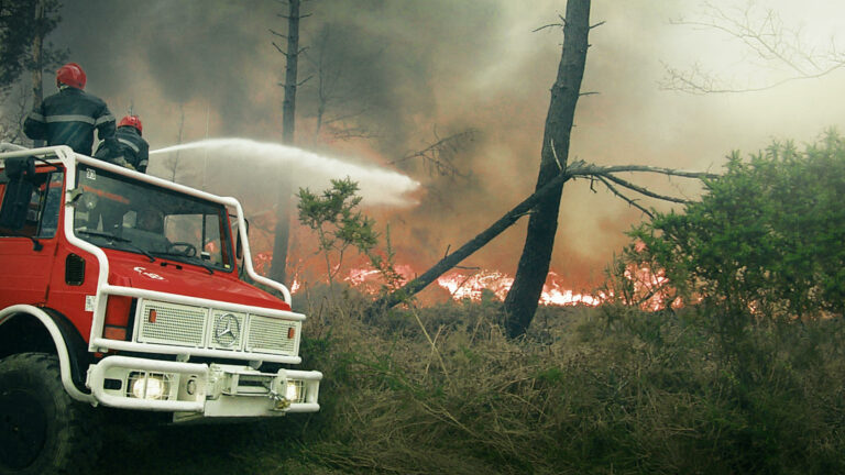 Mercedes-Benz Unimog U 4000/U 5000