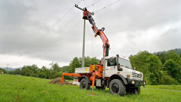 Mercedes-Benz Unimog U 4000/U 5000