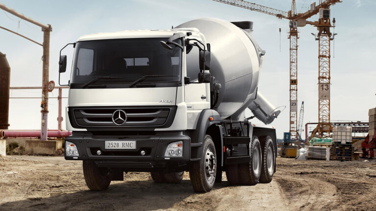 Mercedes Axor