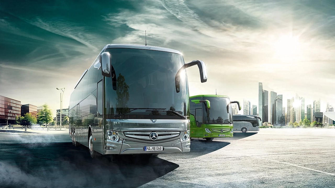 Brosur Bus Mercedes-Benz (PDF) - Mercedes-Benz Kalimas